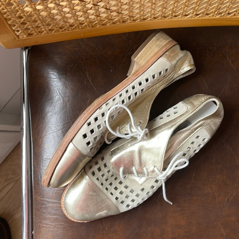 Vintage gold summer loafers